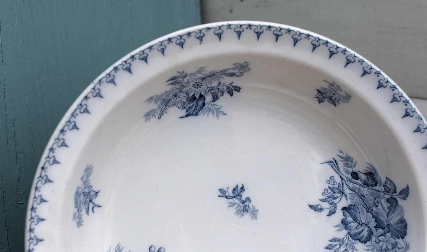 1880s/1900s ~ "FLORE" Sarreguemines U&C ~ French Antique Ironstone Blue Transferware Round Serving Bowl "Creux" ~ Terre de Fer