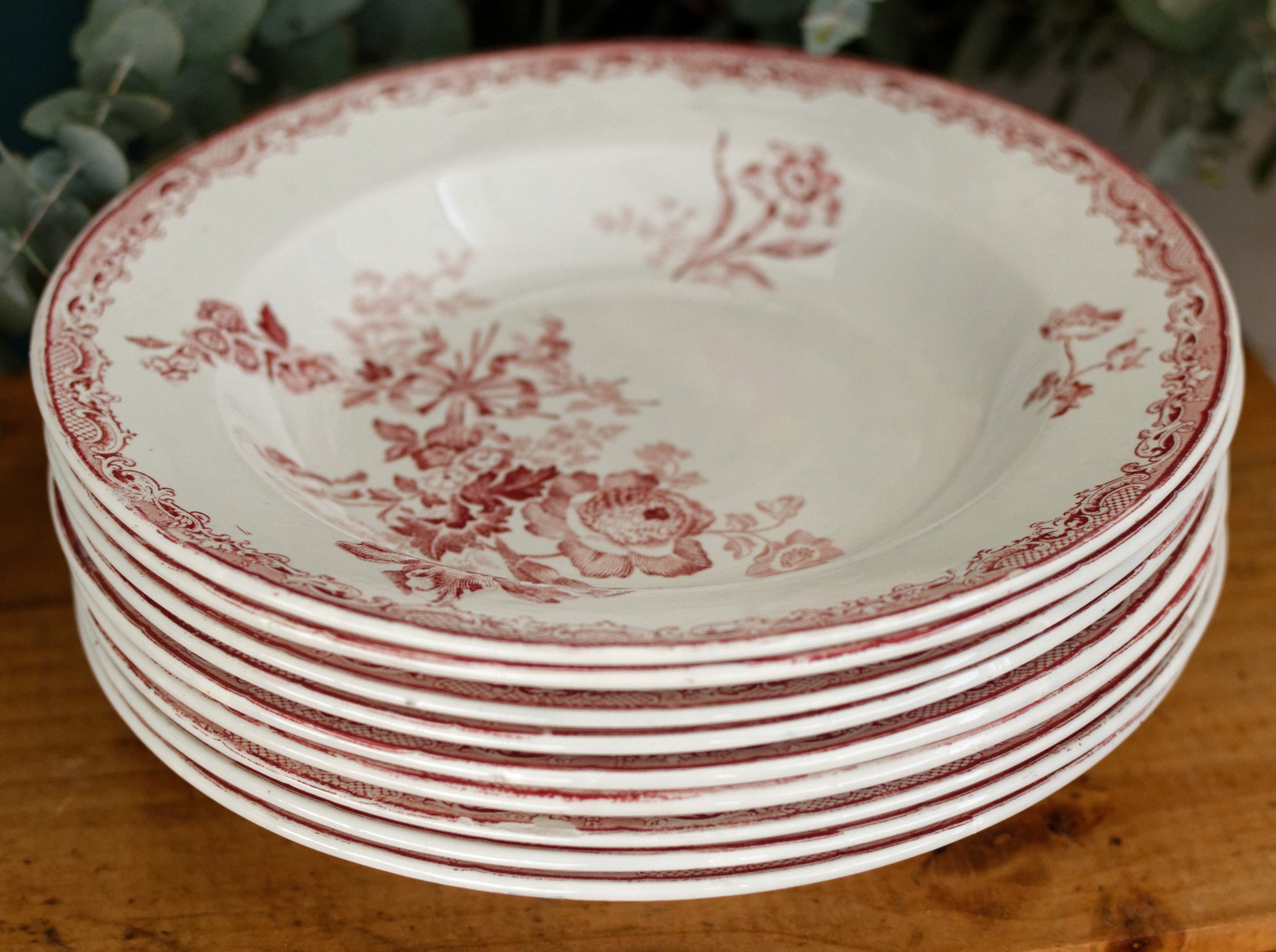 FONTANGES Motif Sarreguemines U&CFrench Antique Ironstone Red Transferware Soup Plate Assiette Creuse Terre de Fer en Faience