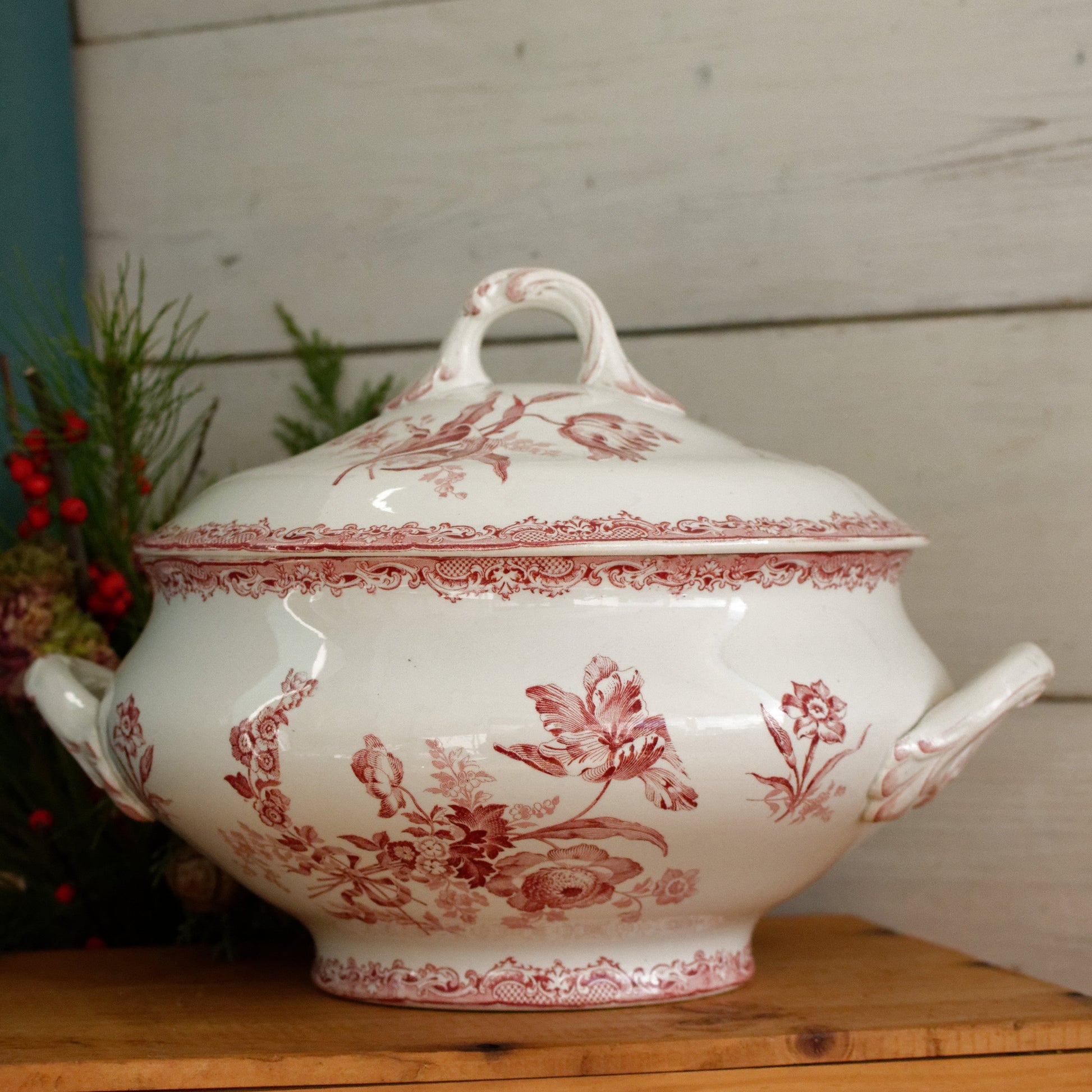 FONTANGES Motif SARREGUEMINES U&C French Antique Ironstone Red Transferware Larger Soup Tureen "Soupiere" Terre de Fer Faience