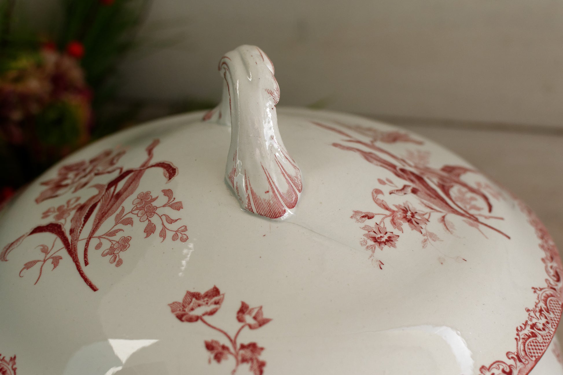 FONTANGES Motif SARREGUEMINES U&C French Antique Ironstone Red Transferware Larger Soup Tureen "Soupiere" Terre de Fer Faience