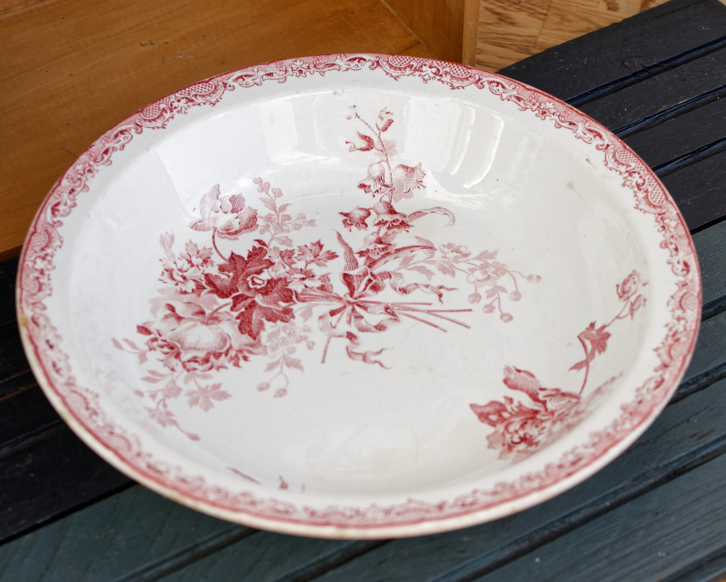 FONTANGES Sarreguemines French Antique Ironstone Red Transferware Round Serving Bowl Creux Terre de Fer