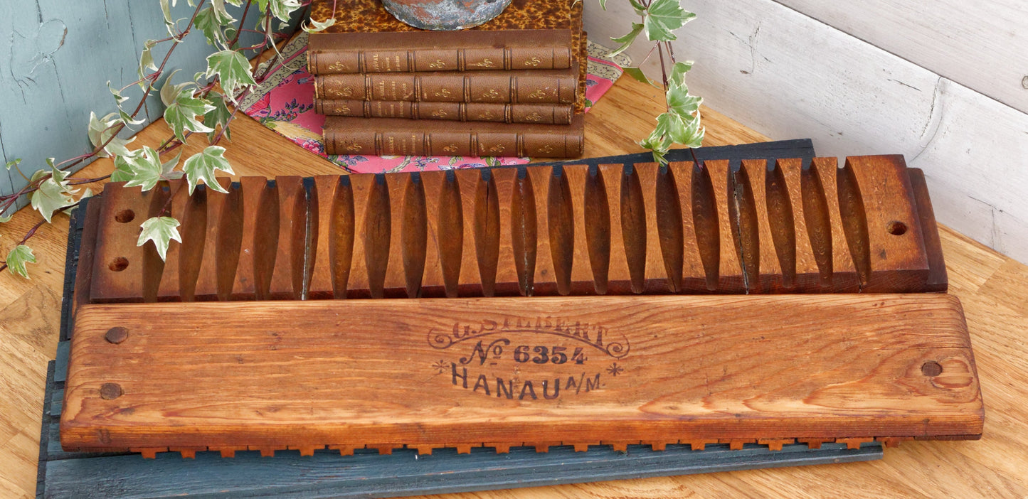 Antique Collectible Wooden Cigar Mold Press Germany G.SIEBERT N#6354 HANAU A/M 20 Tobacco Mold