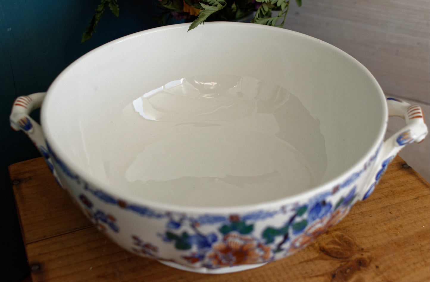 GIEN Coq Motif French Antique Ironstone Soup Tureen Soupiere Terre de Fer en Faience Coq Rooster Peony Motif