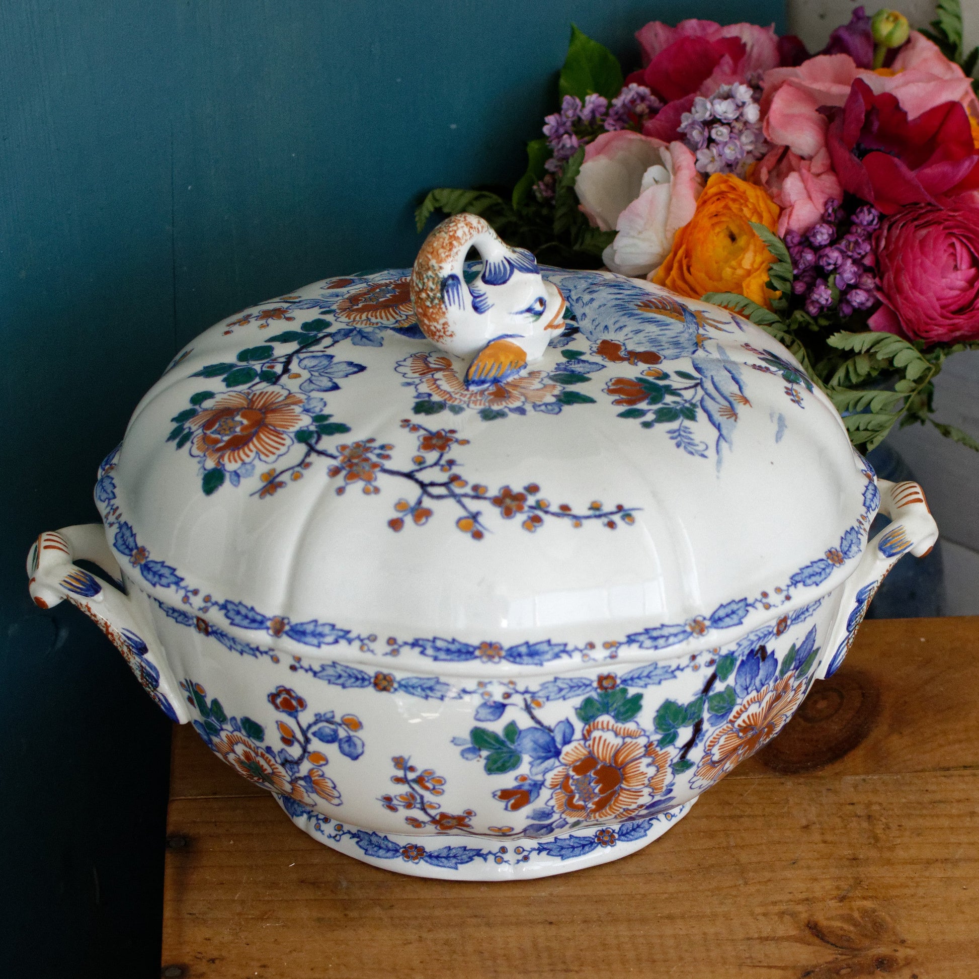 GIEN Coq Motif French Antique Ironstone Soup Tureen Soupiere Terre de Fer en Faience Coq Rooster Peony Motif