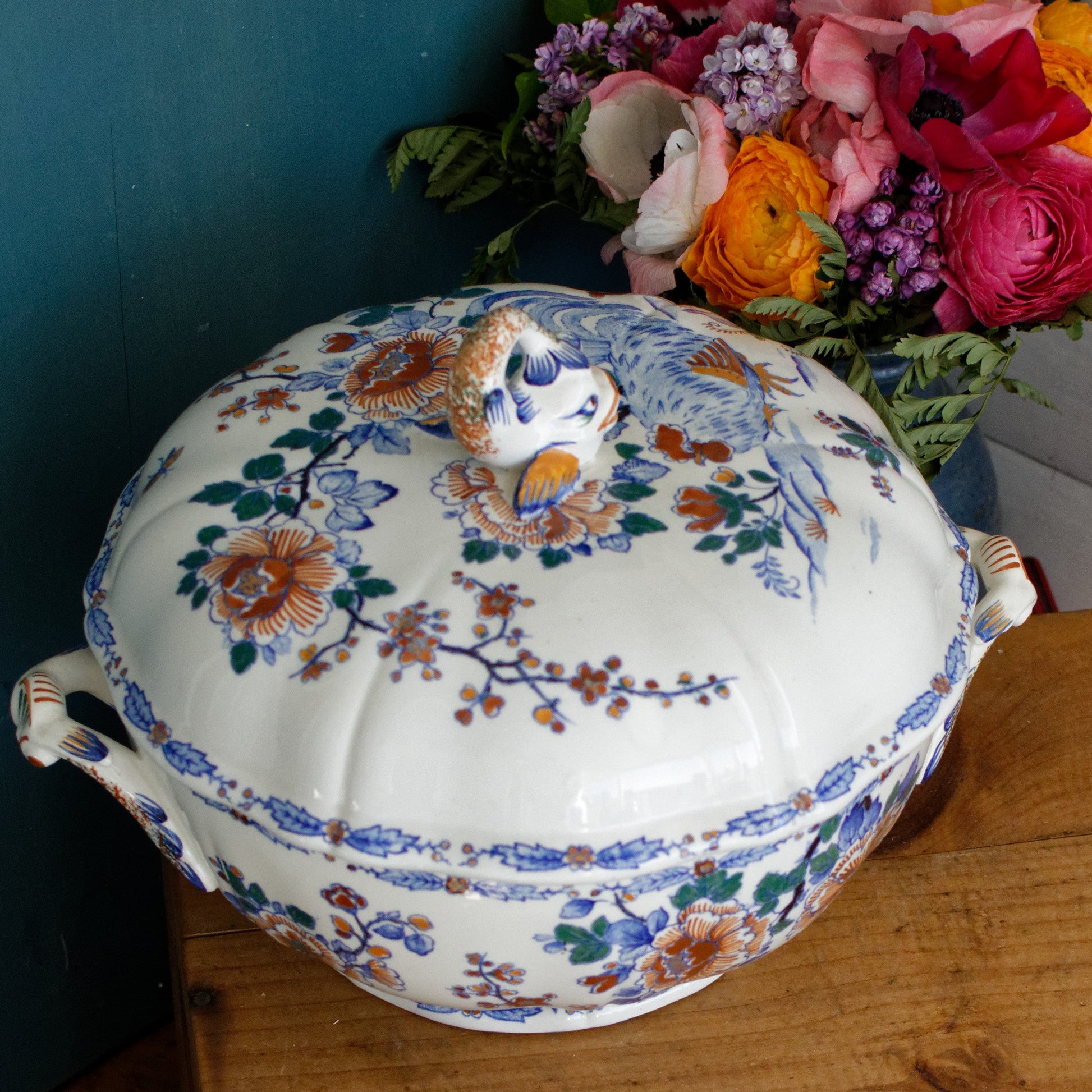 GIEN Coq Motif French Antique Ironstone Soup Tureen Soupiere Terre de Fer en Faience Coq Rooster Peony Motif
