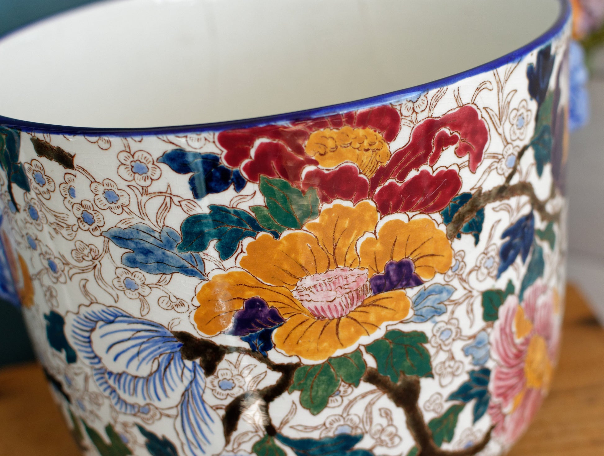 MAUVE Motif GIEN France French Antique Polychrome Garden Pot Cache Pot Jardiniere DECOR de PIVOINES Peonies Terre Cuite Faience