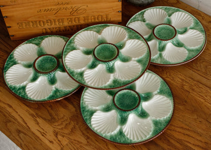 French Vintage BARBOTINE Majolica Green & white Oyster Huître Shellfish Plate with 6 Wells Basket Weave Pattern Made in France