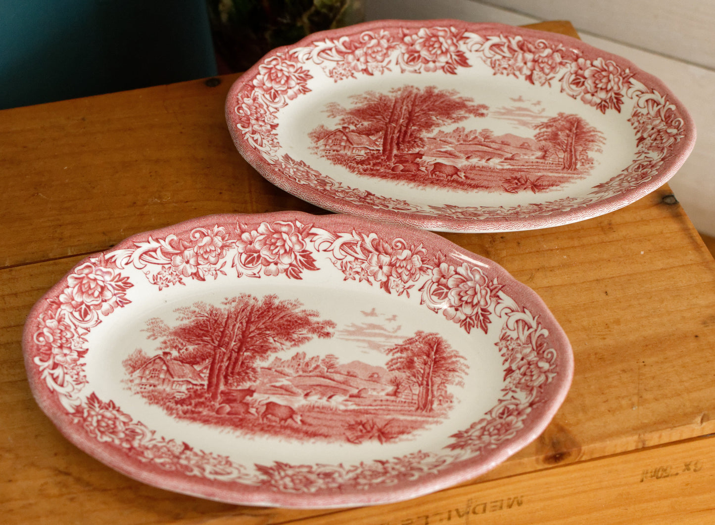 English Ironstone Red ROMANTIC ENGLAND Royal Staffordshire Ironstone Dishwasher Safe J&G Meakin England 