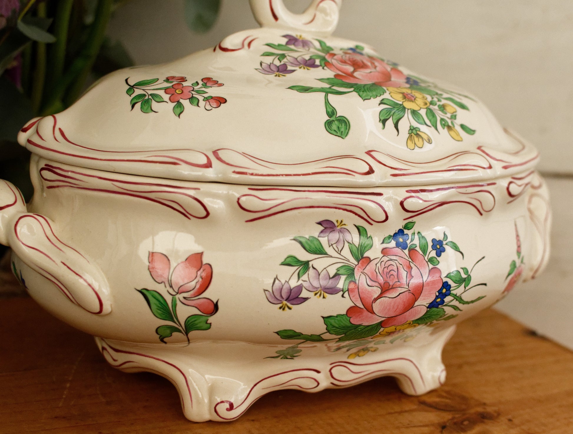 Reverbere K&G (Keller et Guérin) Lunéville French Antique Ironstone Hand-Painted Polychrome Soup Tureen Soupiere Terre de Fer en Faience