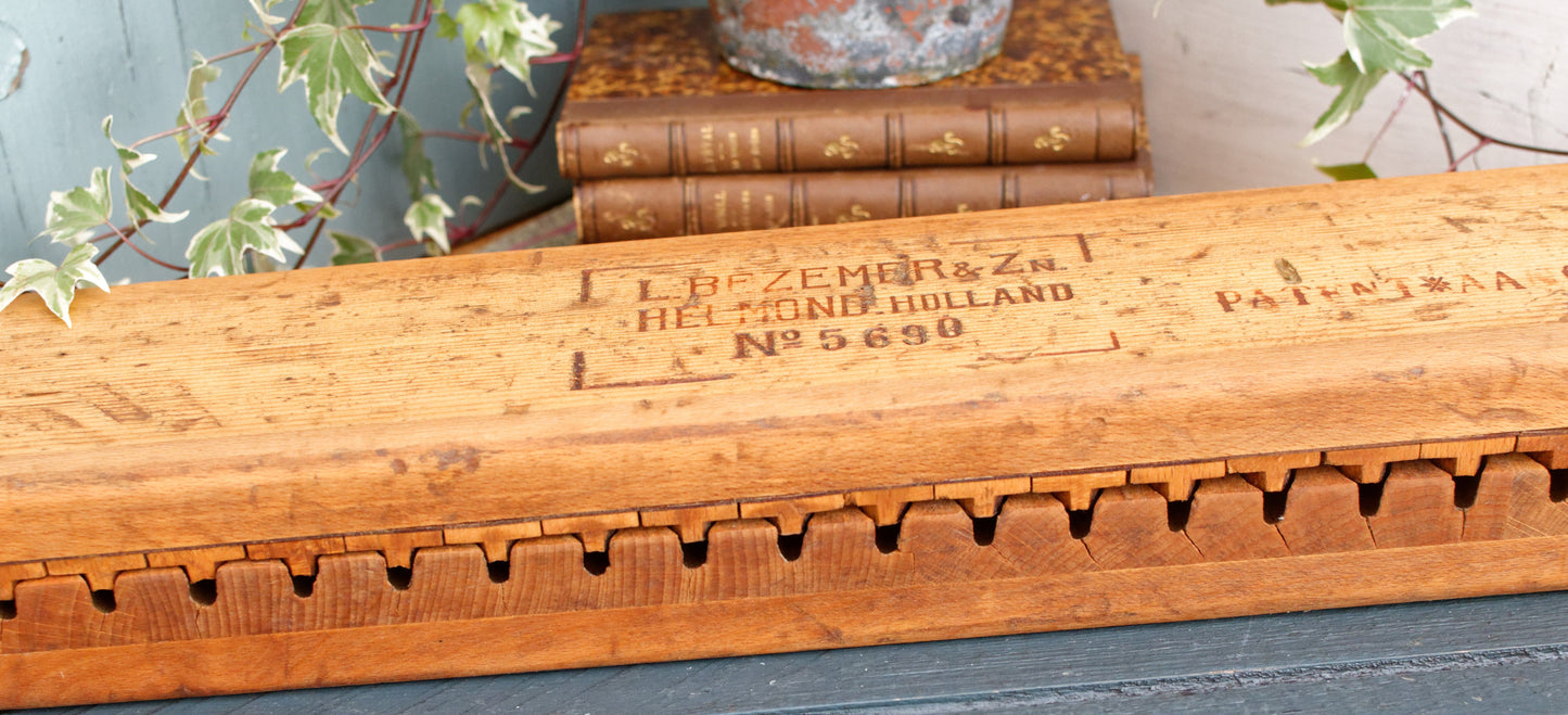 Antique Collectible Wooden Cigar Mold Press Germany L.BEZEMER Zn HELMOND HOLLAND N#5690 20 Tobacco Mold