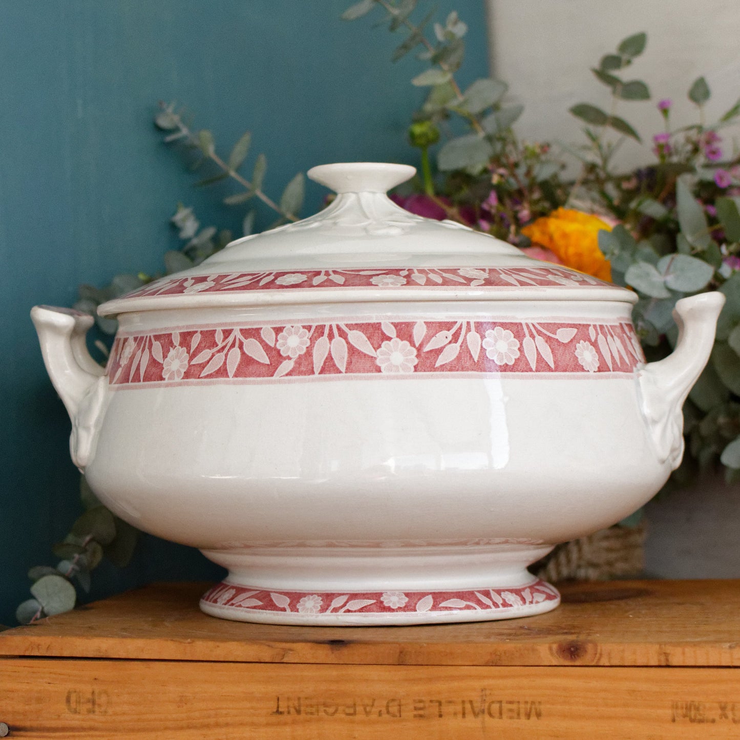 Service Varsovie LABRADOR CREIL et MONTEREAU Depose France French Antique Ironstone Red Transferware Soup Tureen "Soupiere" Terre de Fer en Faience