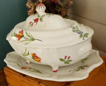 French Vintage Hand-Painted Ironstone Polychrome Soup Tureen Soupière with Oval Plate Terre de Fer Faience