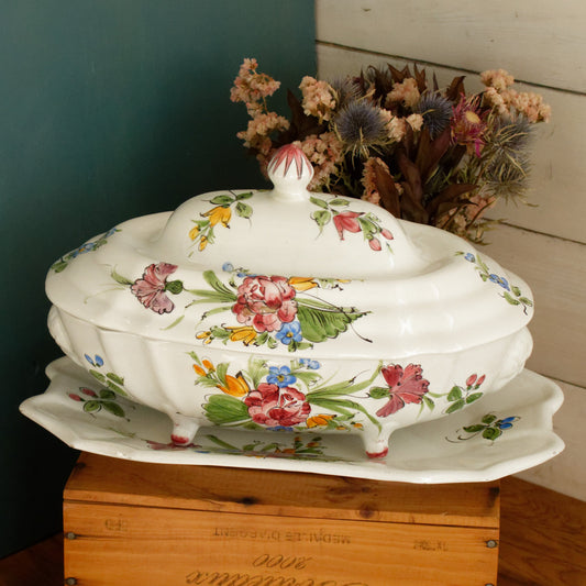 French Vintage Hand-Painted Ironstone Polychrome Soup Tureen Soupière with Oval Plate Terre de Fer Faience