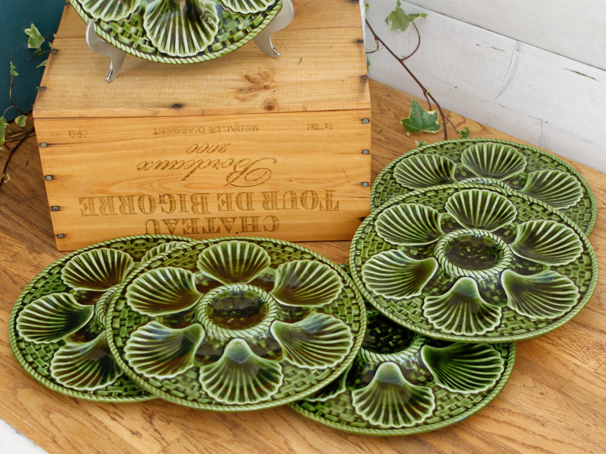 French Vintage BARBOTINE Green Oyster Shellfish Huître Plate with 6 Wells LONGCHAMP Made in France