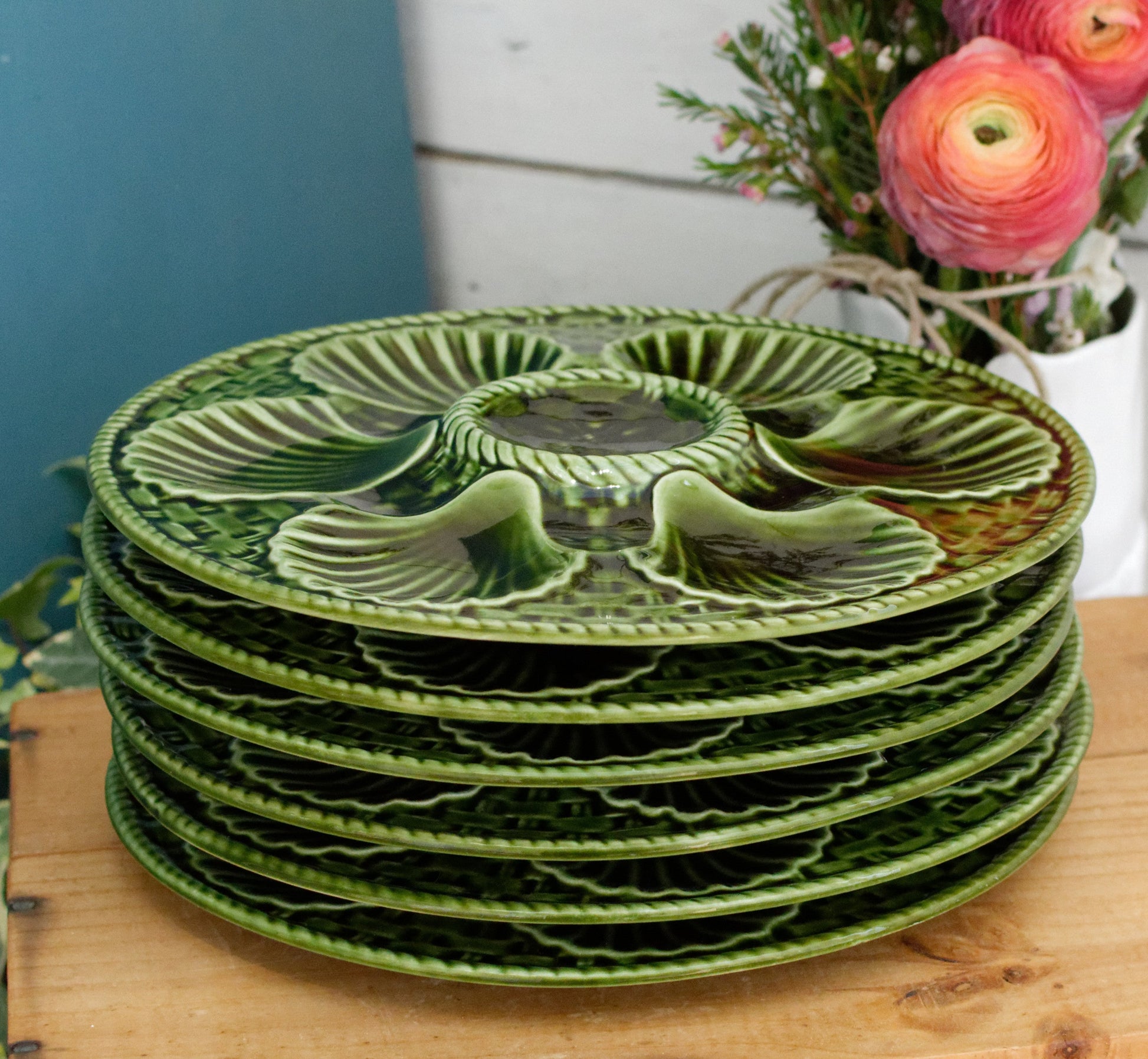 French Vintage BARBOTINE Green Oyster Shellfish Huître Plate with 6 Wells LONGCHAMP Made in France