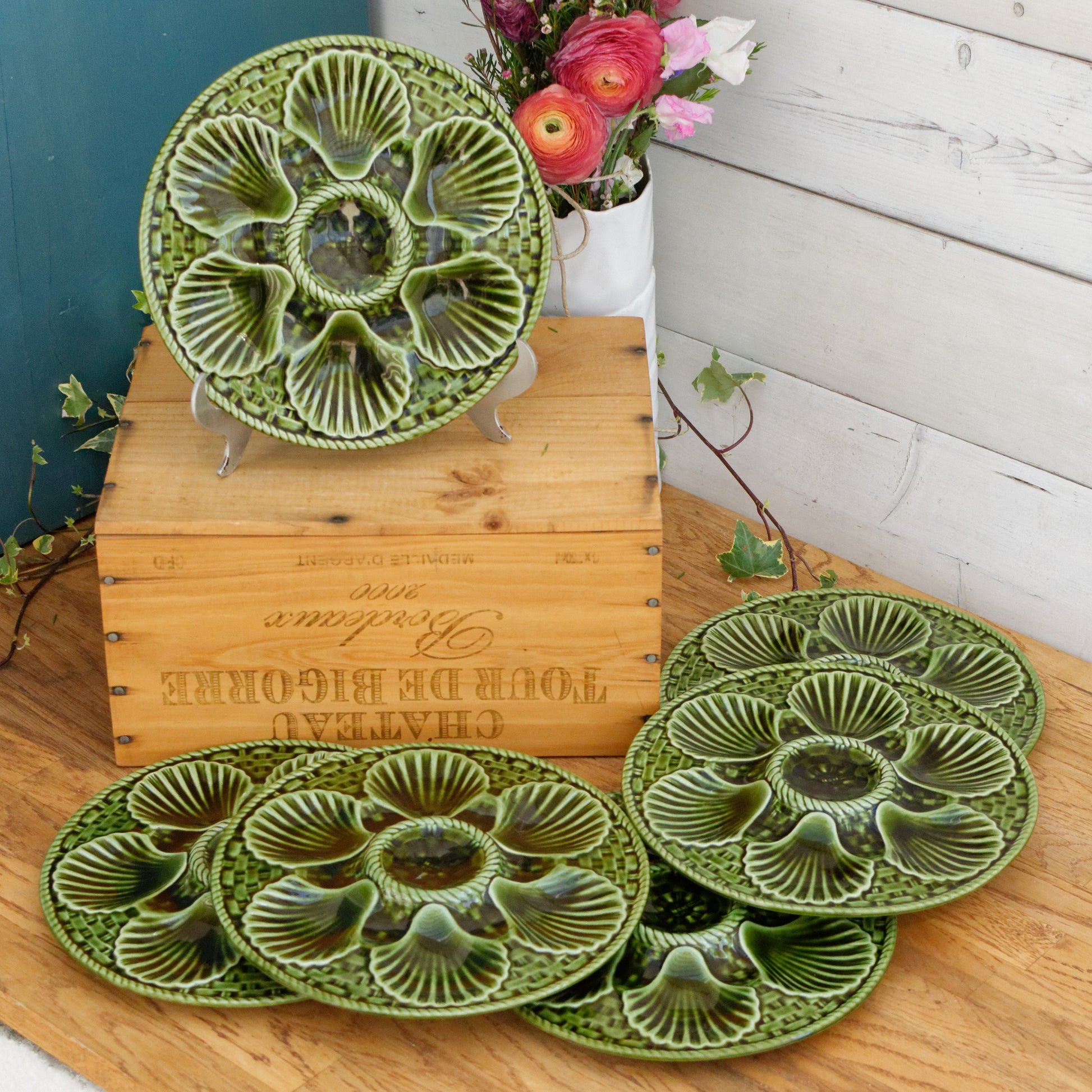 French Vintage BARBOTINE Green Oyster Shellfish Huître Plate with 6 Wells LONGCHAMP Made in France