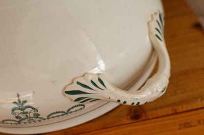 1890/1900年代～「エグランティーヌ」スタイルモチーフ ONNAING～フランスアンティーク アイアンストーンレッドトランスファーウェア スーププレート～テール・ド・フェール