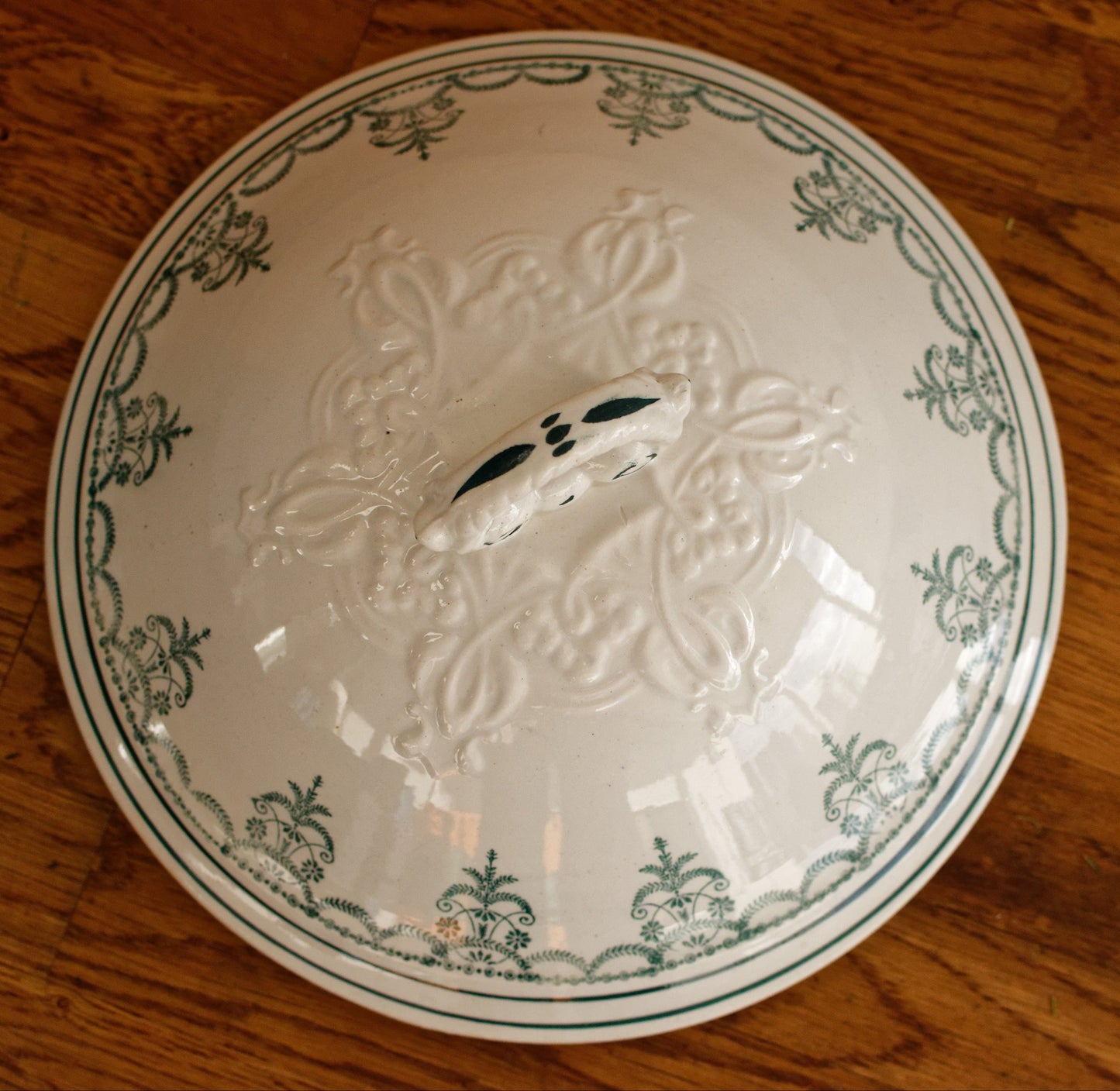 Moulin des Loups Hamage Nord French Antique Ironstone Green Transferware Soup Tureen Ancien Soupiere Terre de Fer Faience