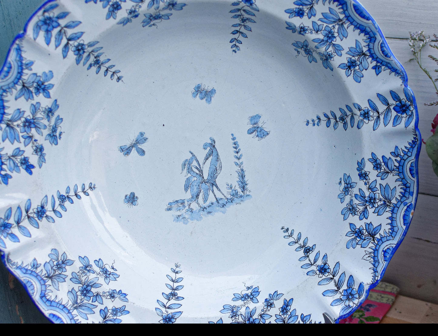 French Vintage Hand-Painted MOUSTIERS Motif Faience Collectible Ironstone Serving Bowl Terre de fer Faience Terre Cuite