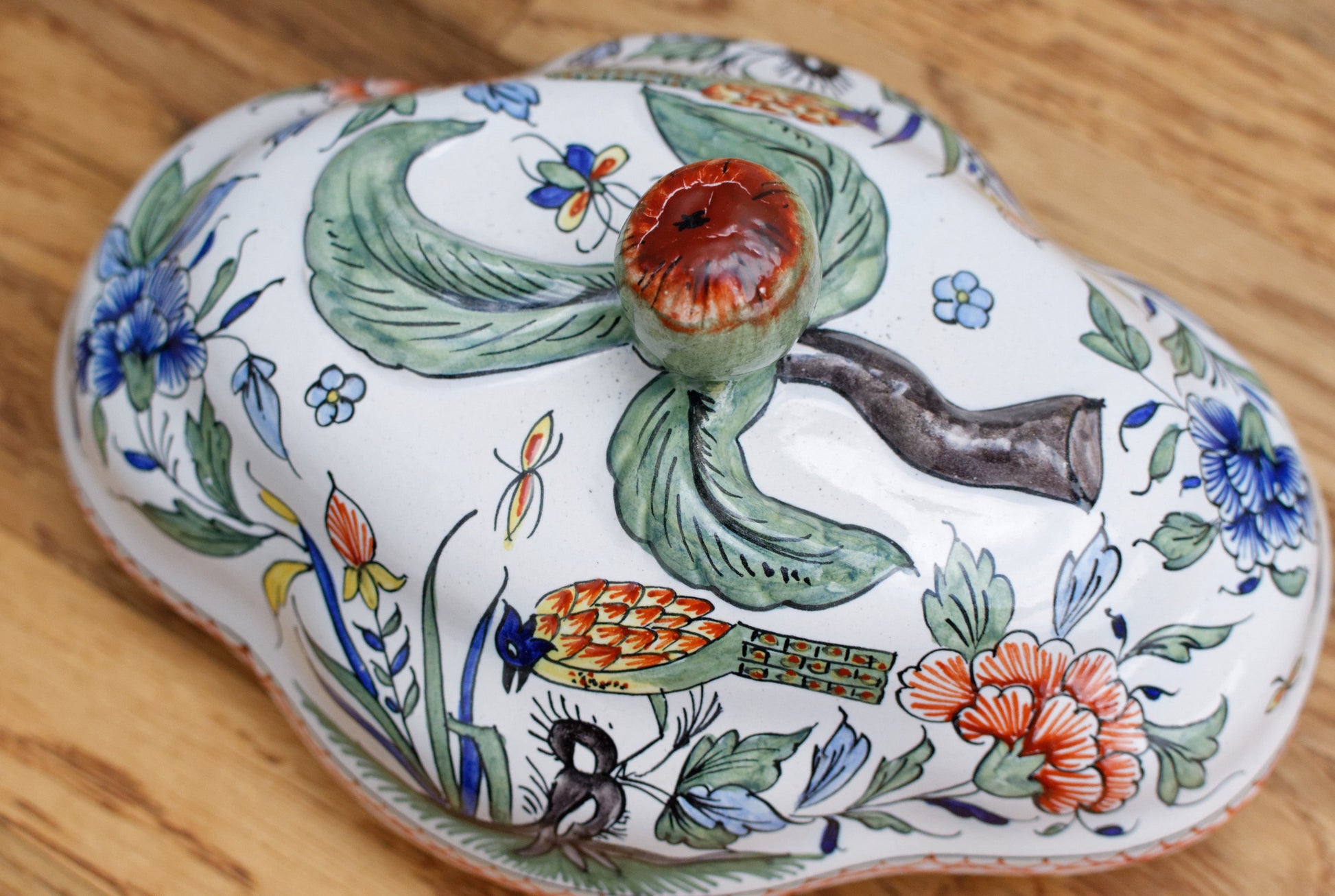 French Vintage MOUSTIERS Vieux Rouen Style Hand-Painted Faience Collectible Earthenware Covered Plate La Faience de Moustiers Sainte Marie