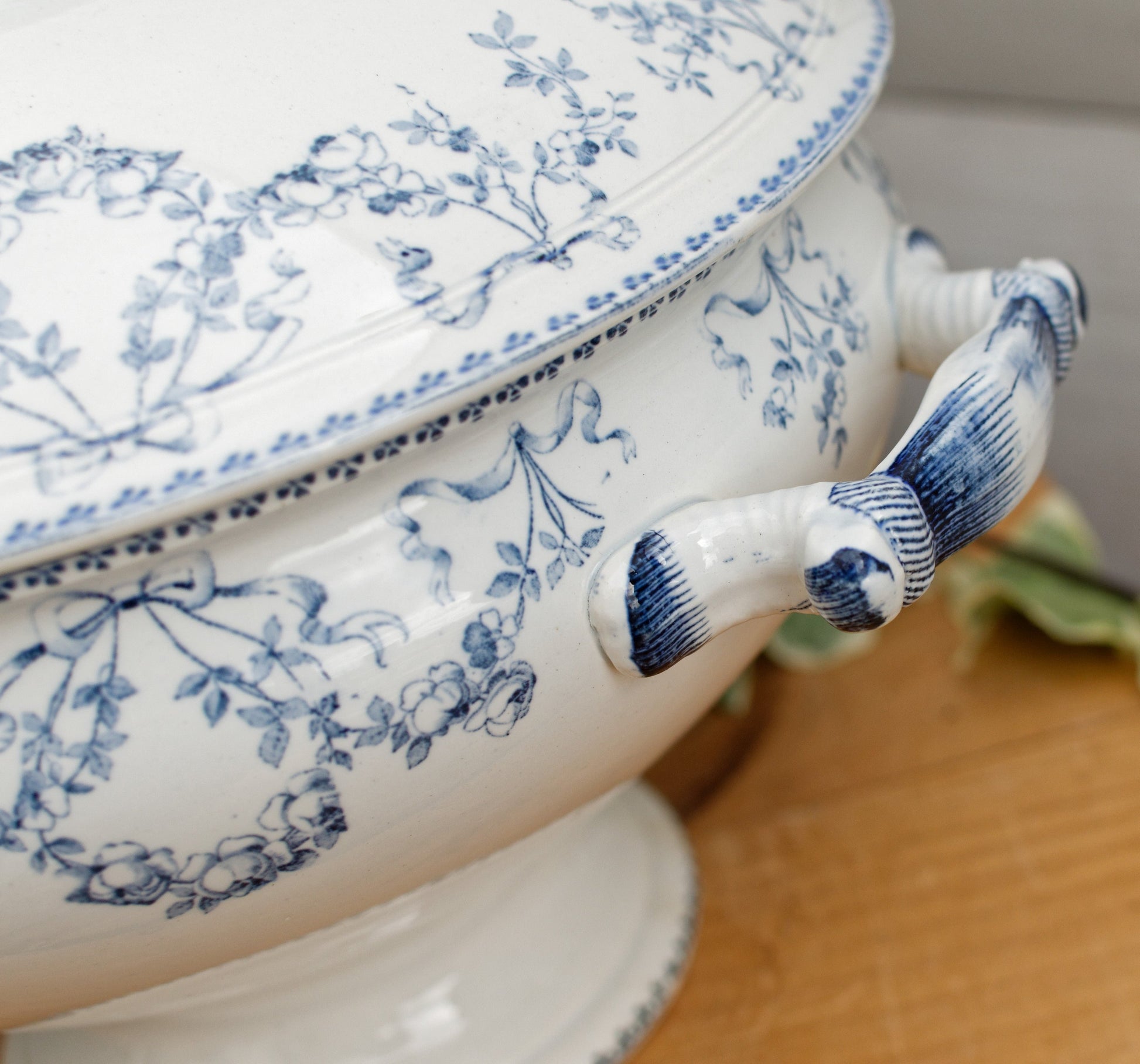 MOZART Motif Sarreguemines U&C French Antique Ironstone Blue Transferware Soup Tureen Soupiere Terre de Fer faience