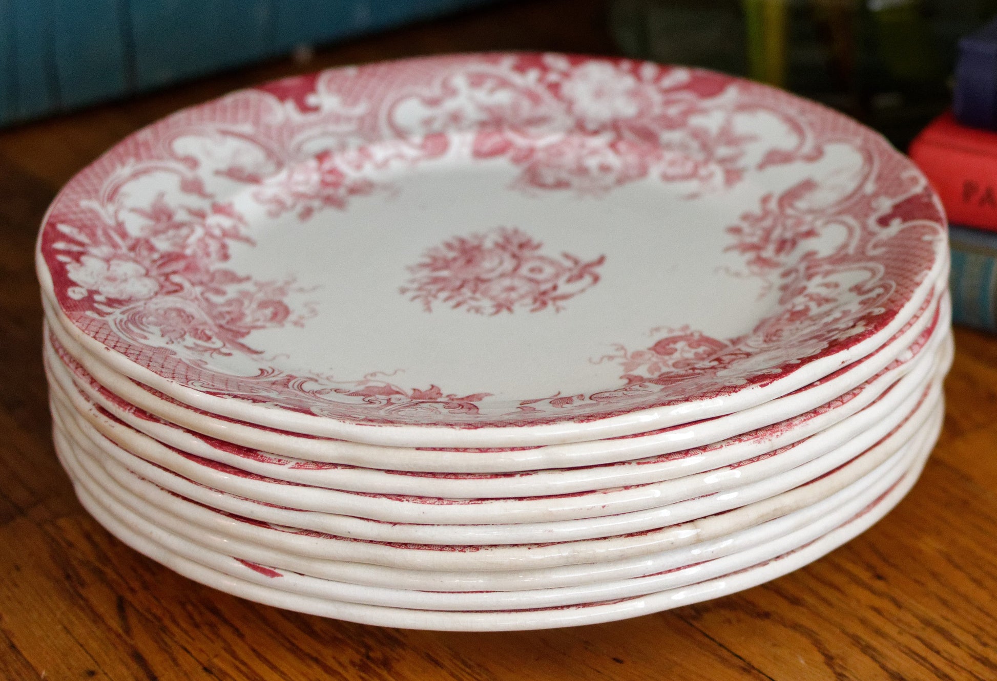 Opaque de SARREGUEMINES French Antique Ironstone Red Transferware Small Plate Terre de fer en Faience