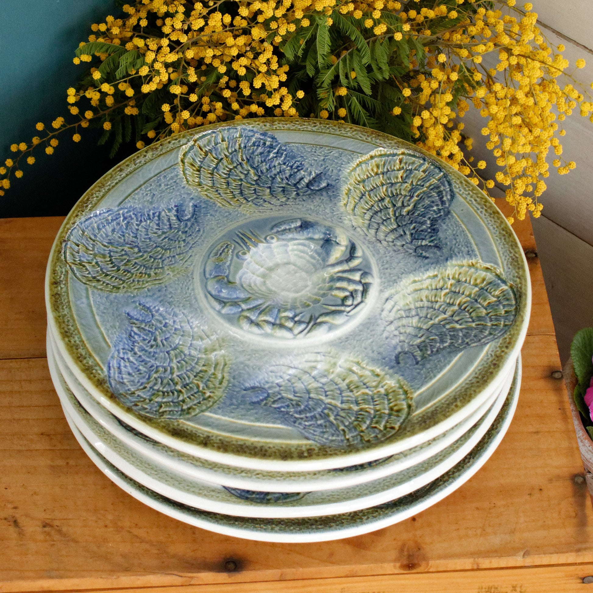 SARREGUEMINES France French Vintage BARBOTINE Majolica Blue Green Oyster Shellfish Huître Plate 6 Crab Shaped Wells