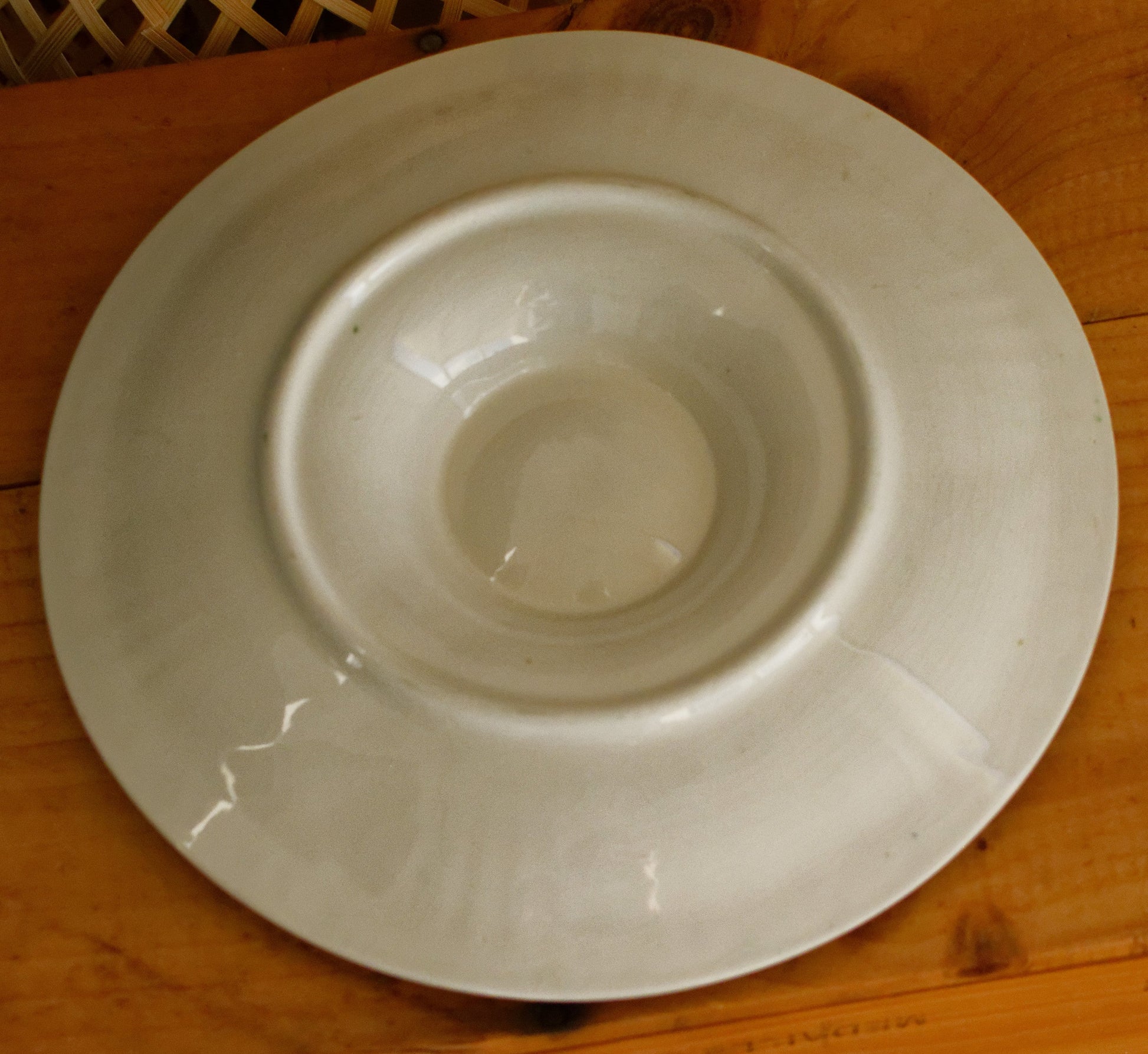 French Vintage BARBOTINE Majolica Green Cream Oyster Huître Shellfish Plate with 6 Wells Basket Weave Pattern Made in France