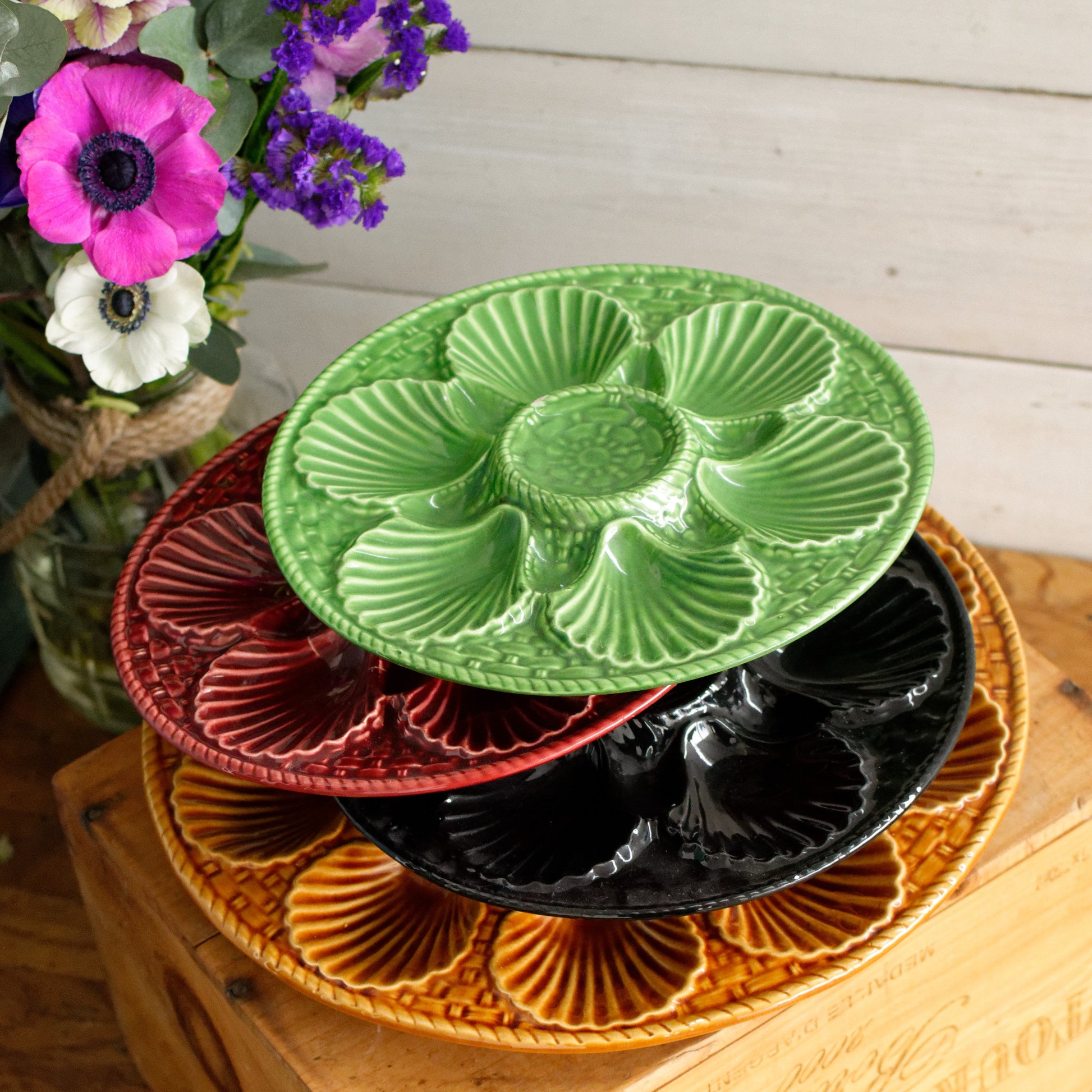 French Vintage BARBOTINE Majolica Oyster Shellfish "Huître" Platter Plate with 6 & 12 Wells Basket Weave Pattern