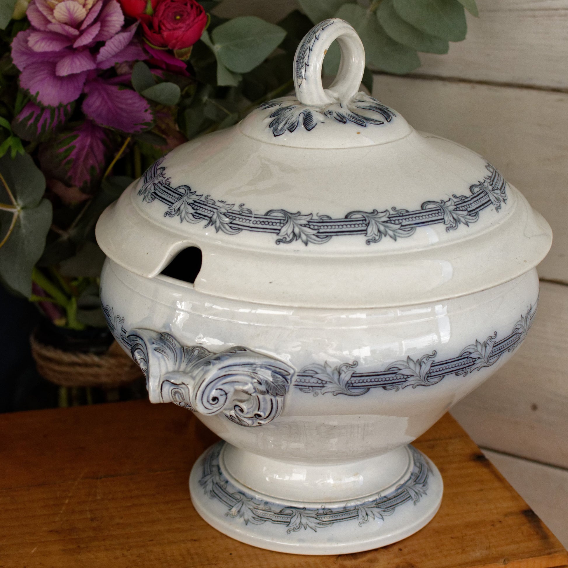 VILLEROY & BOCH Mettlach Geschirr PERLEN French German Vintage Ironstone Blue Transferware Soup Tureen Soupière Terre de Fer Faience