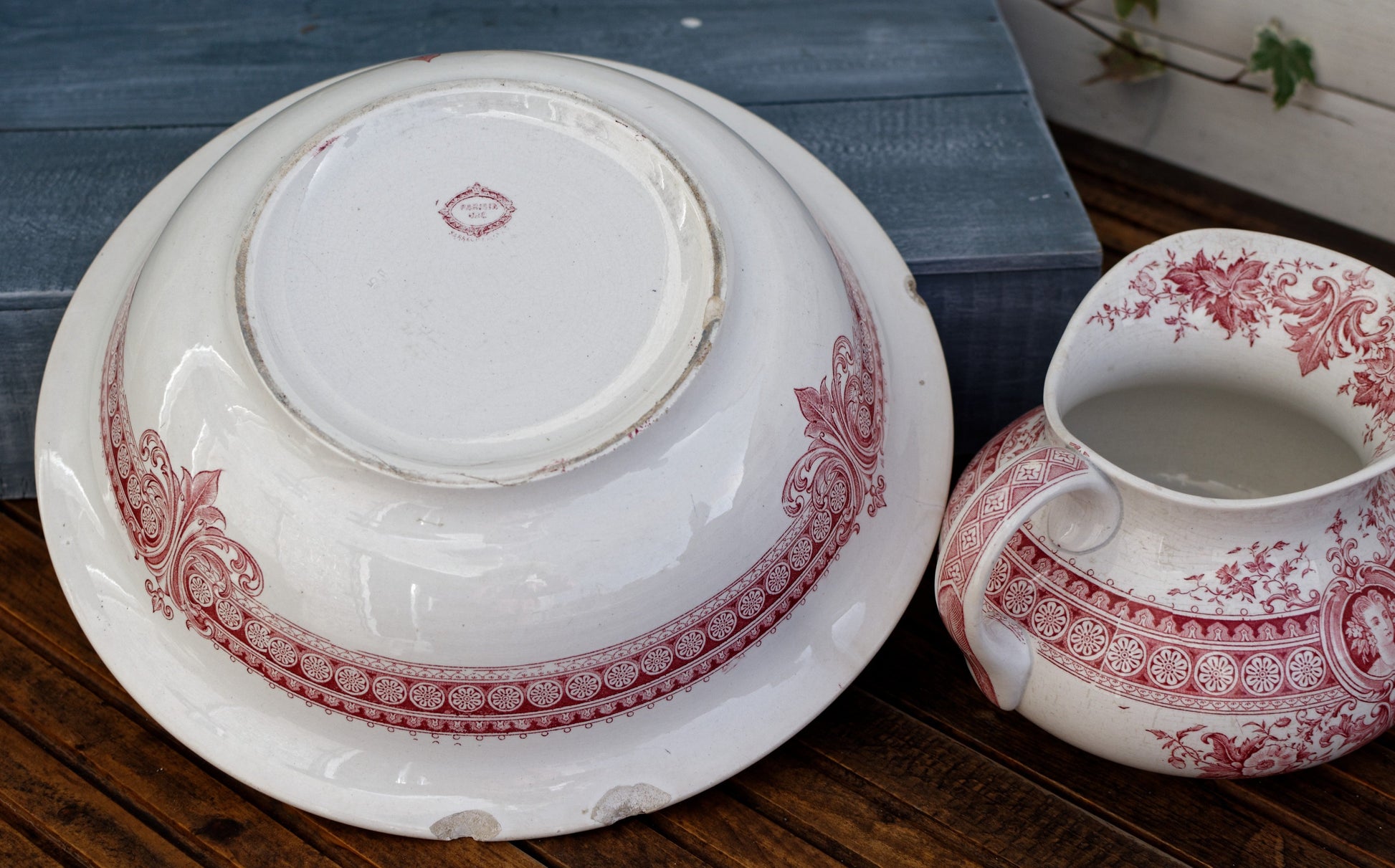 PARISA Sarreguemines U&C French Antique Collectible Ironstone Red Transferware Bathroom Set Pitcher BROC & Basin CUVETTE Terre de fer