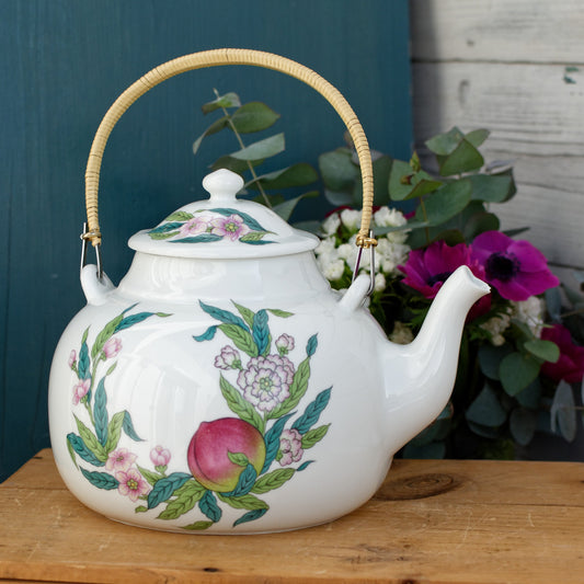 Fine Porcelain Porcelaine de Paris, FRANCE Decor Abondance Coffee Tea Pot Fondee 1773