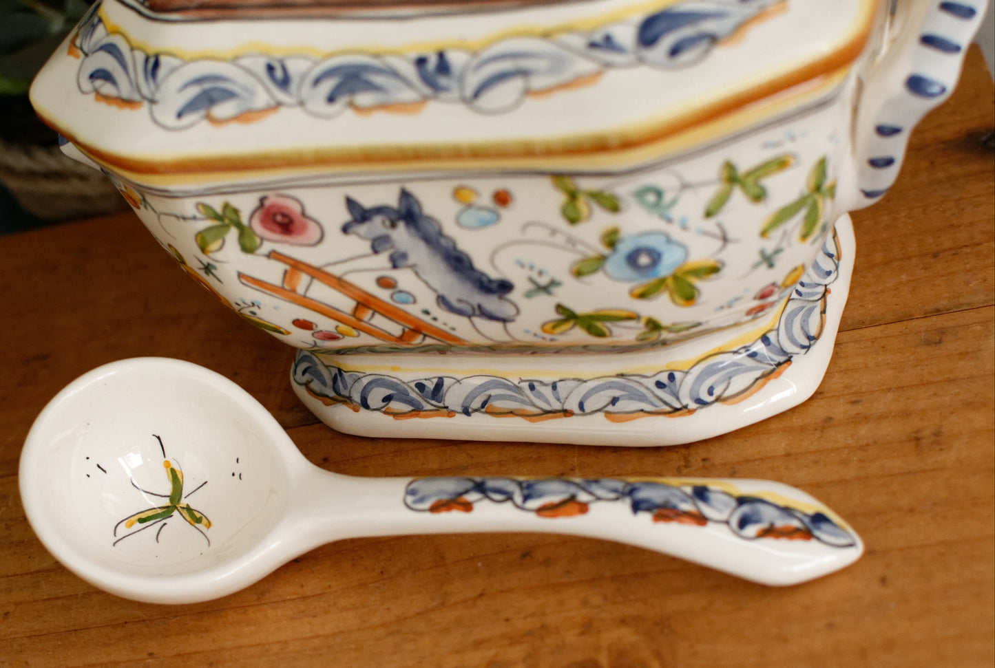 Portuguese Vintage Collectible Ceramica Ironstone Handpainted Covered Sauce Pot Gravy Pot & Spoon Ladle "Louche" Set