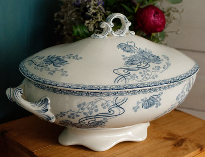 ROYAT Motif Sarreguemines U&C Blue Transferware French Ironstone Oval Soup Tureen Soupiere Faience Terre de fer