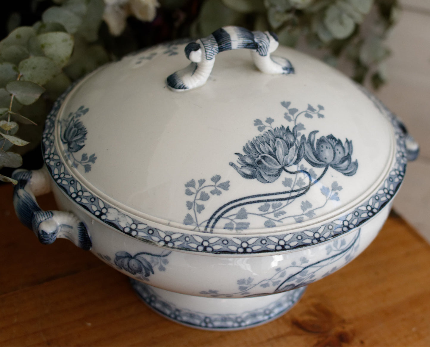 ROYAT Motif Sarreguemines U&C French Antique Ironstone Blue Transferware Small Soup Tureen "Soupiere" Terre de Fer en faince