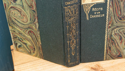 1926 RECITS D'UN CHASSEUR by Ivan Tourgueneff Published by Librairie Gedalge PARIS French Antique Collectible Hardcover School Book Livre