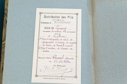 1926 RECITS D'UN CHASSEUR by Ivan Tourgueneff Published by Librairie Gedalge PARIS French Antique Collectible Hardcover School Book Livre