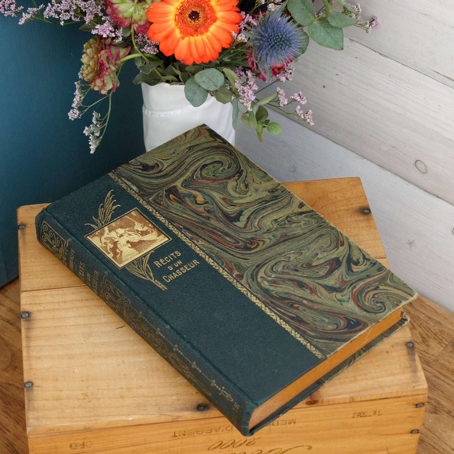 1926 RECITS D'UN CHASSEUR by Ivan Tourgueneff Published by Librairie Gedalge PARIS French Antique Collectible Hardcover School Book Livre