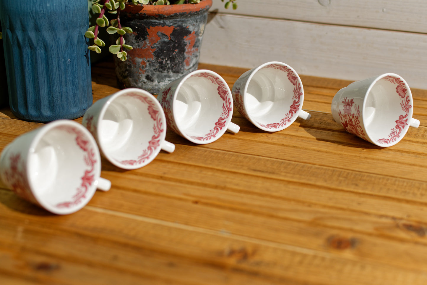 1960s ~ "WINDSOR" Ridgway of STAFFORDSHIRE England 1792 ~ English Vintage Red Transferware Coffee/Tea Cups Mugs - Terre de Fer Fine China