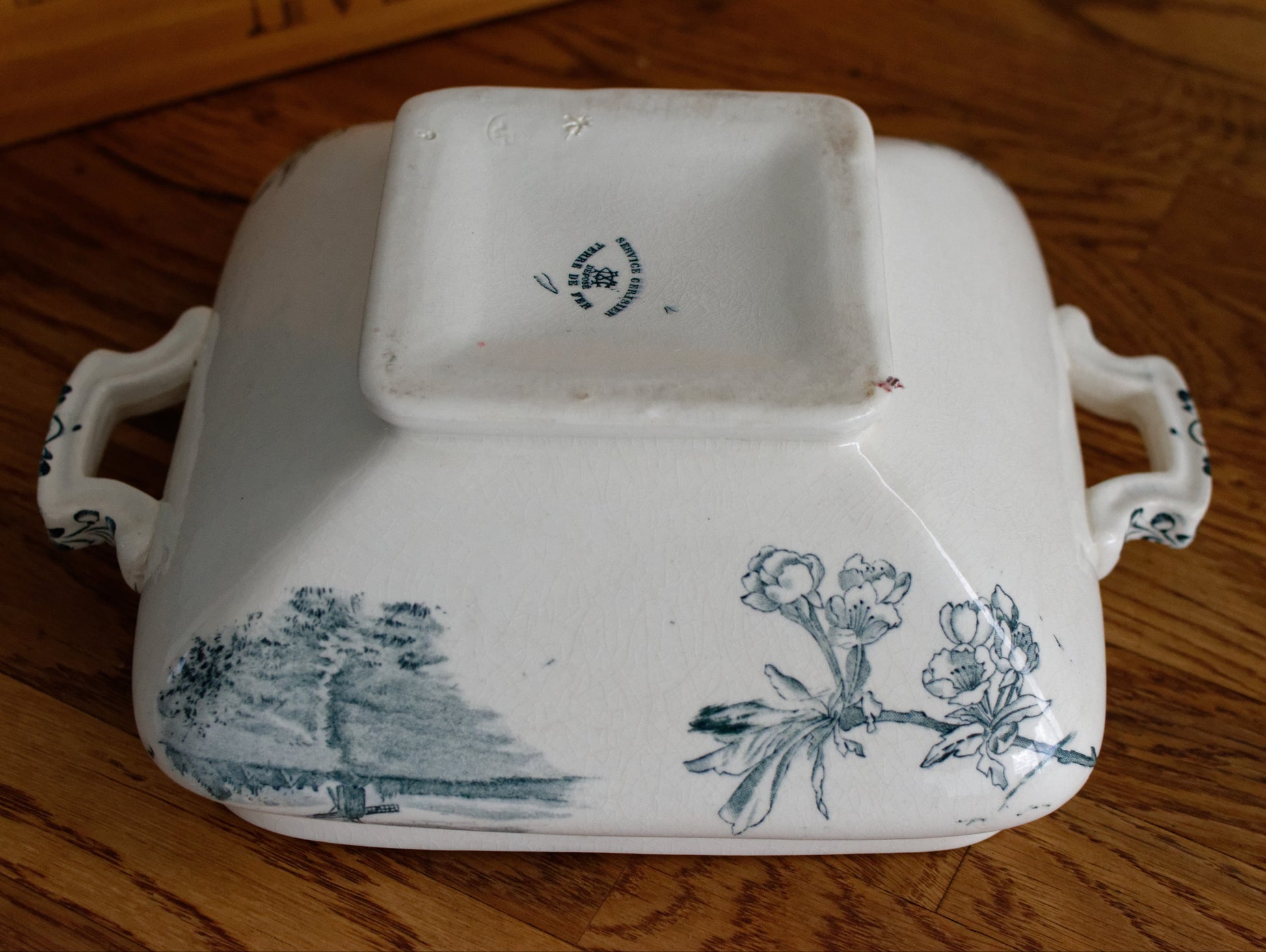 Service Ceriser Creil et Montereau (CM) Terre de Fer French Antique Square Ironstone Green Transferware Vegetable Dish Légumière Terre de Fer