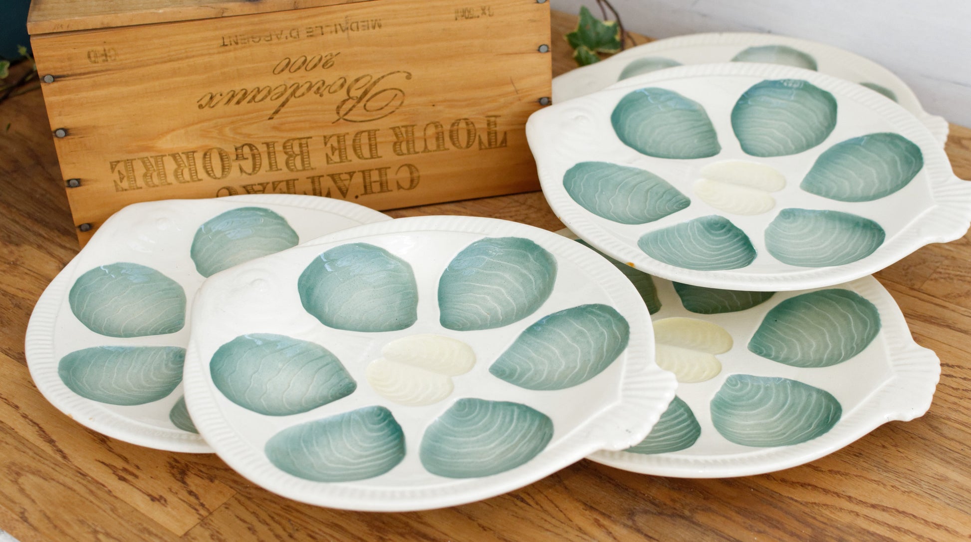 Moulin des Loups Hamage France French Vintage Fish Shaped Oyster Shellfish HUITRE Plate  BARBOTINE Majolica en Faience Terre de Fer