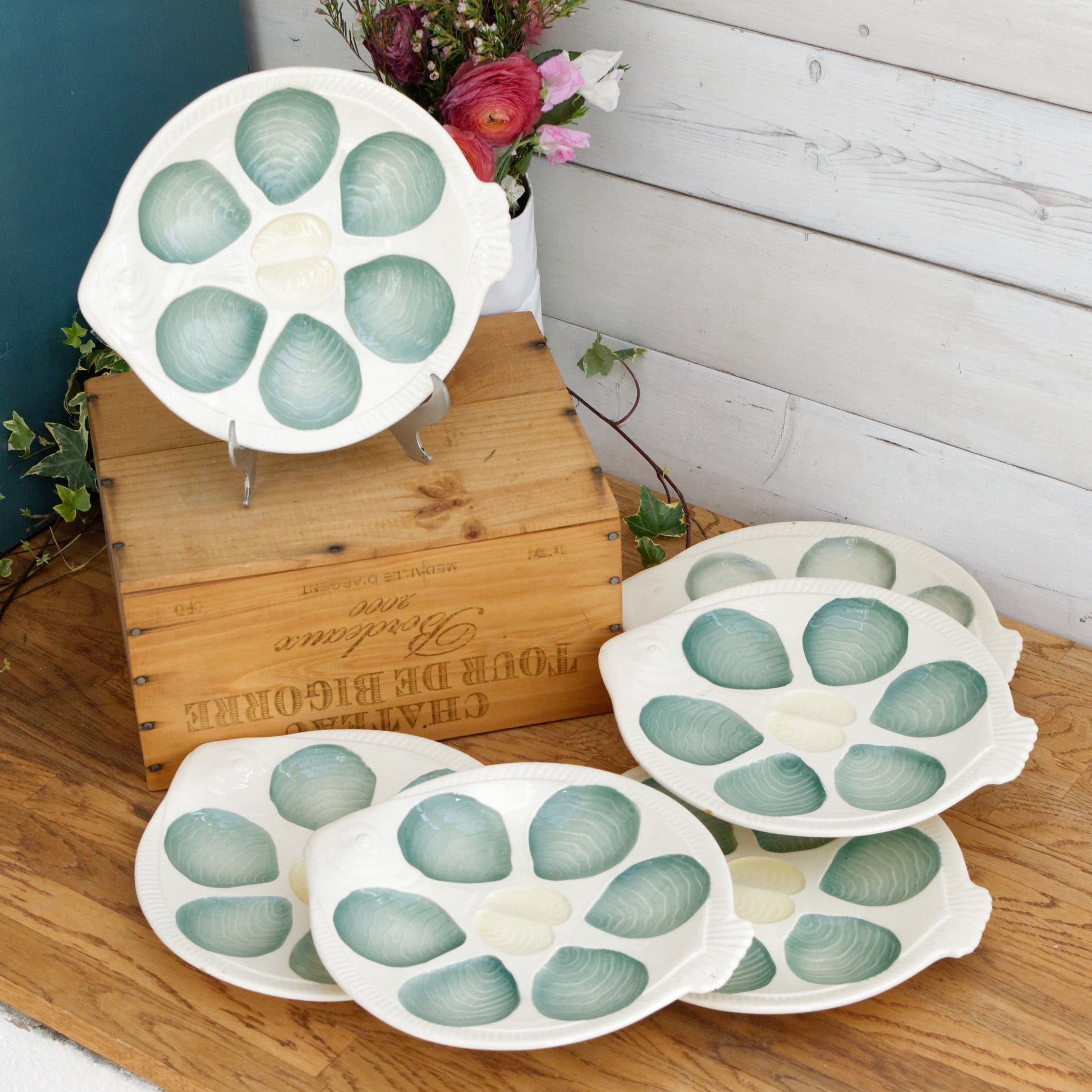 Moulin des Loups Hamage France French Vintage Fish Shaped Oyster Shellfish HUITRE Plate  BARBOTINE Majolica en Faience Terre de Fer