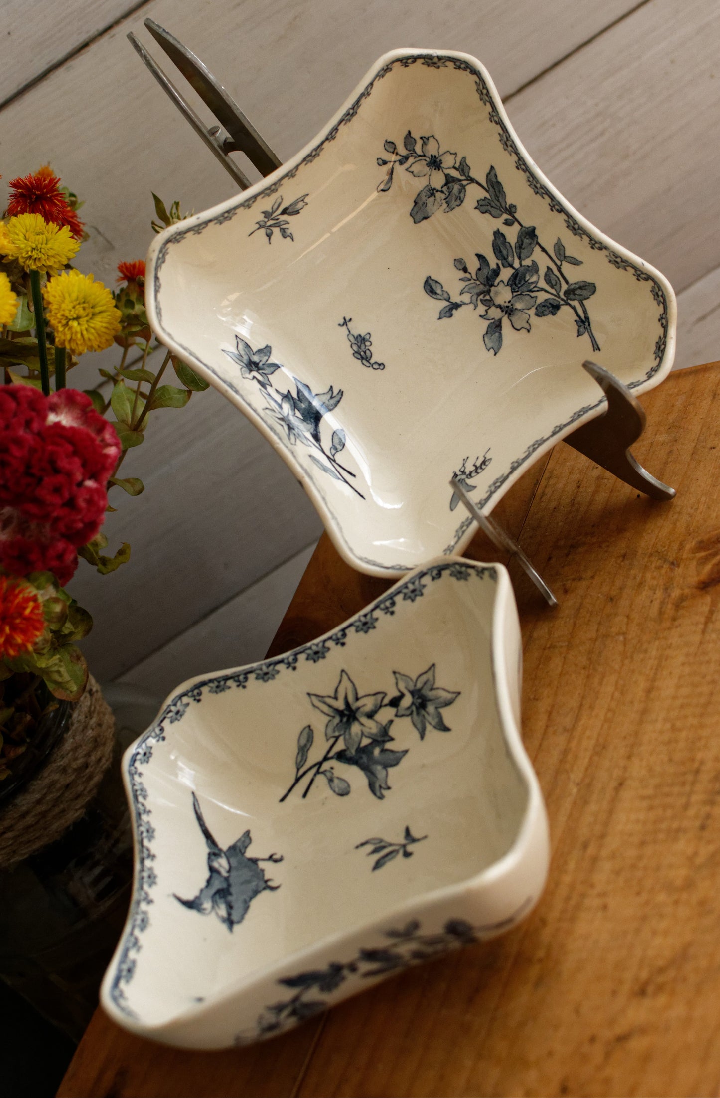 FAVORI Motif Sarreguemines U&C French Antique Ironstone Blue Transferware Small Set of 2 Square Bowl Faience Terre de Fer