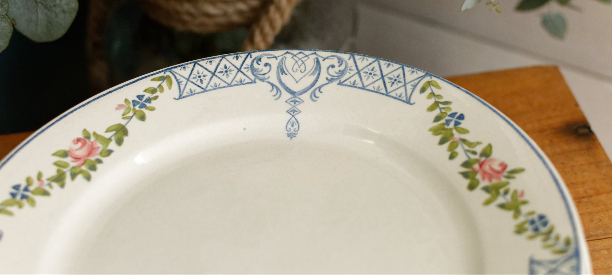 TOURNAY Depose CREIL et MONTEREAU (CM) French Antique Ironstone Small Plate Terre de Fer faience