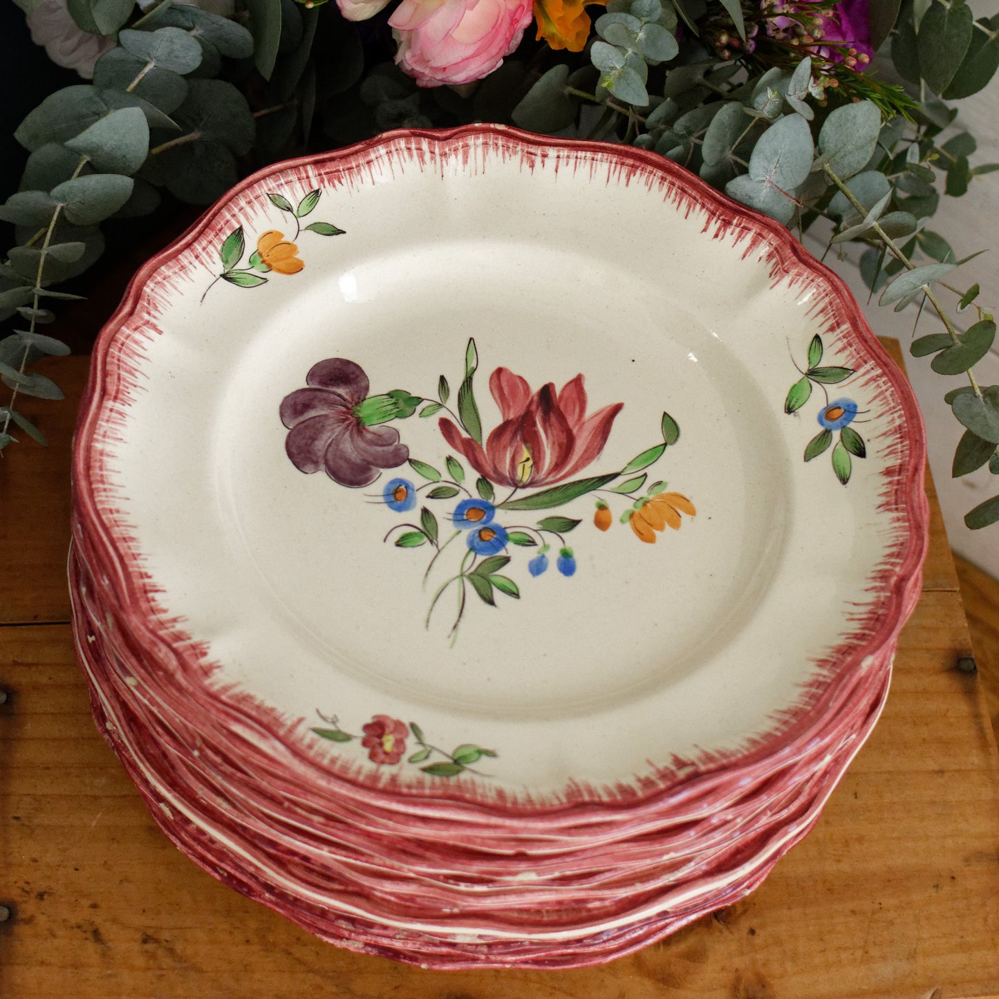 Trianon Faienceries de LONGCHAMP Tout a la Main French Antique Hand-Painted Ironstone Polychrome Dinner Plate Terre de fer en Faience