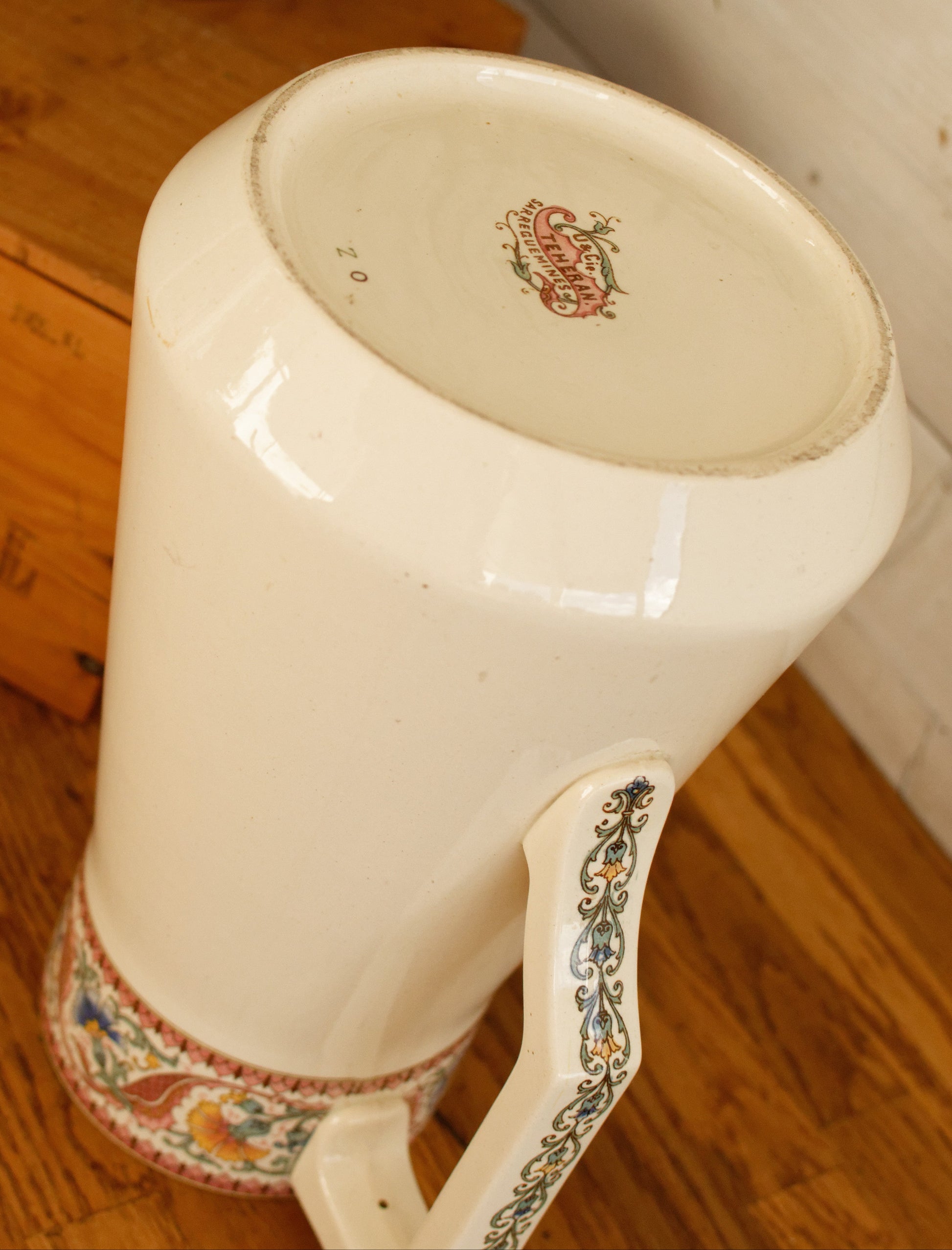 TEHRAN Sarreguemines U&C French Antique Ironstone Polychrome Bathroom Pitcher BROC ou Chambre Pot Terre de Fer en Faience