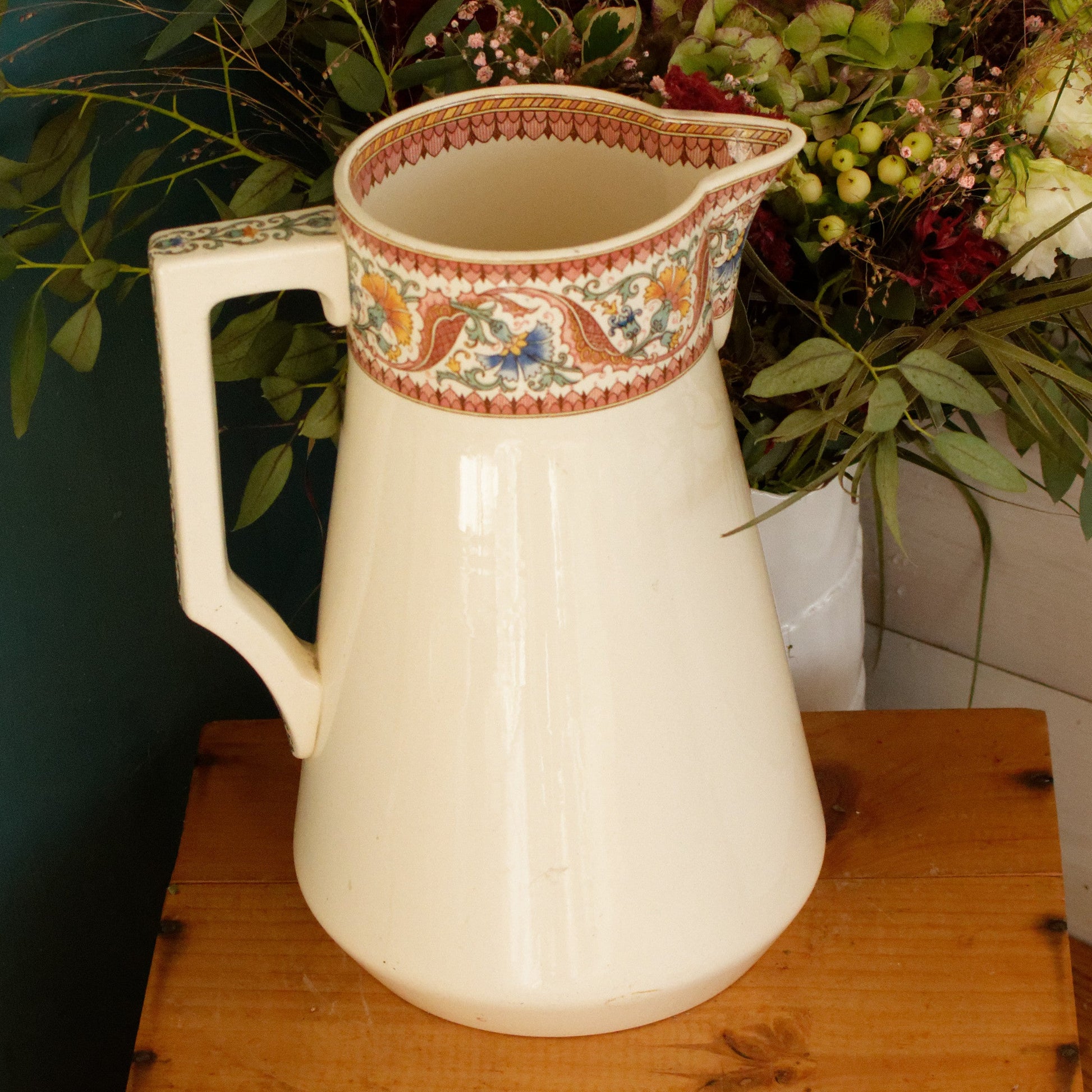 TEHRAN Sarreguemines U&C French Antique Ironstone Polychrome Bathroom Pitcher BROC ou Chambre Pot Terre de Fer en Faience