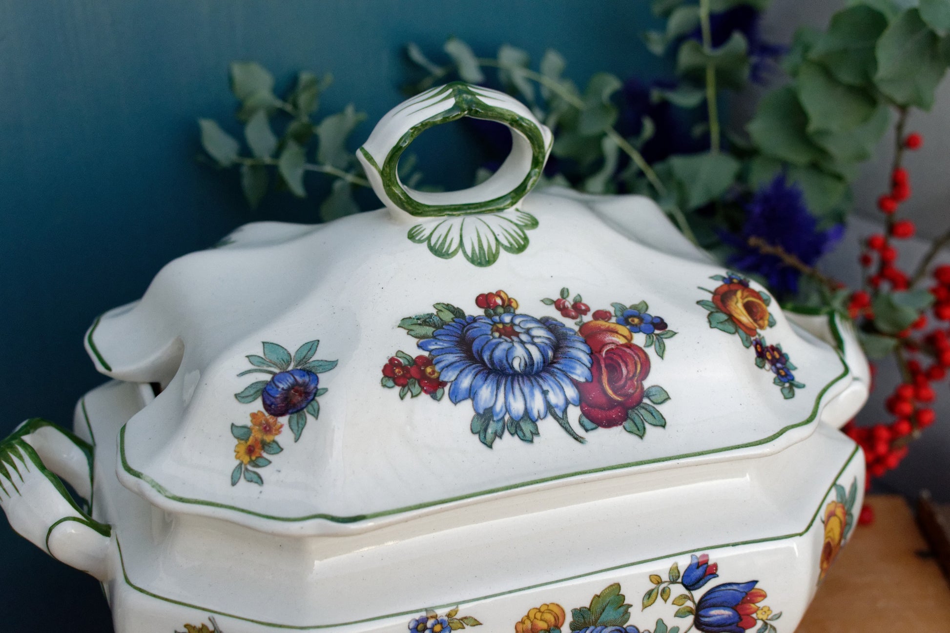 VILLEROY & BOCH VB Wallerfangen SAAR French German Vintage Hand-Painted Ironstone Soup Tureen Soupière Terre de Fer Faience