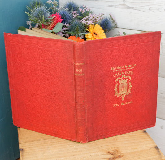 1903 by Ancienne Librairie Furne Combet et Cie Editeurs (5, Rue Palatin PARIS).  Republique Francaise - Ville de Paris Prix Municapal 