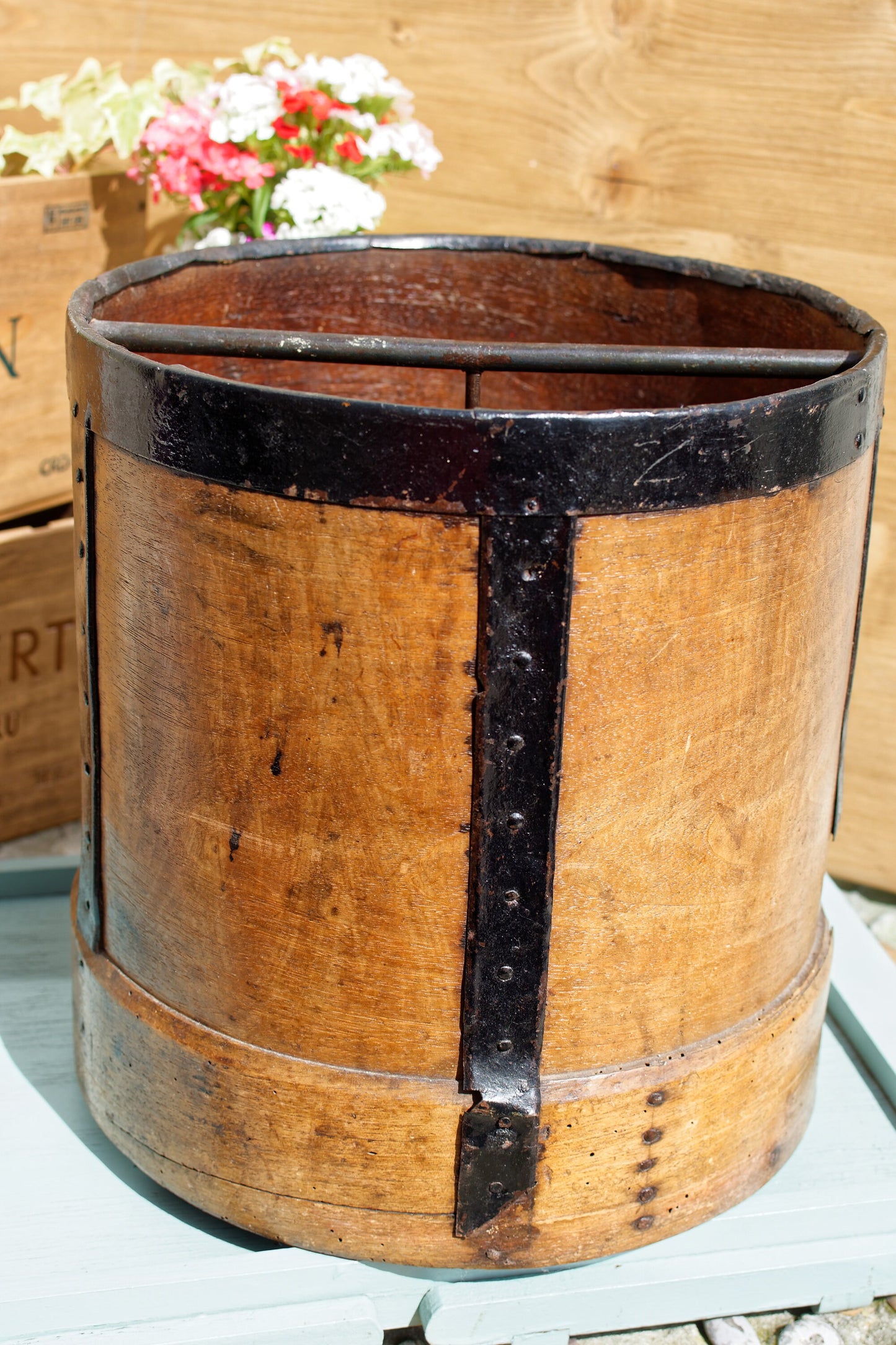 French Antique Wooden Grain measuring bucket Double Decalitre Mesure à grains ancienne